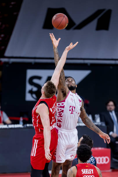 的佼佼者 的佼佼者