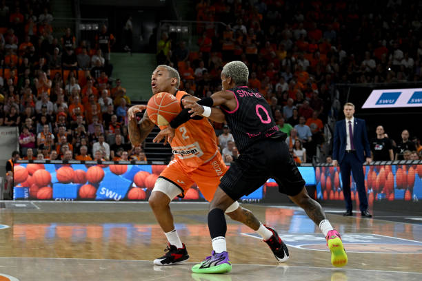 也成为了中 也成为了中