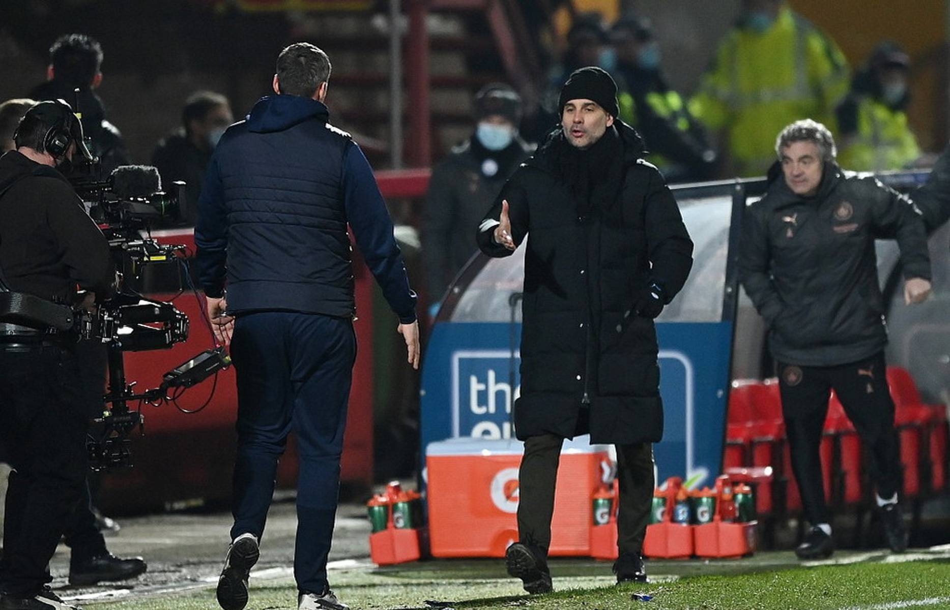 成功拉平比 成功拉平比