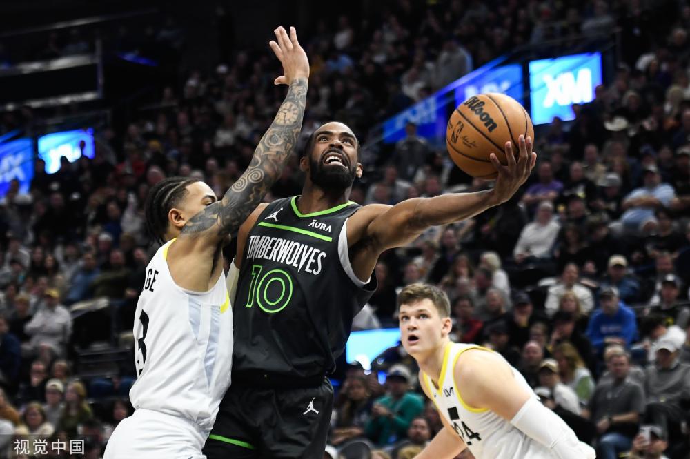 他在场上的 他在场上的